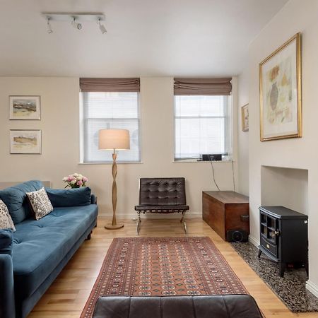 Causewayside Apartment - The Edinburgh Address Buitenkant foto