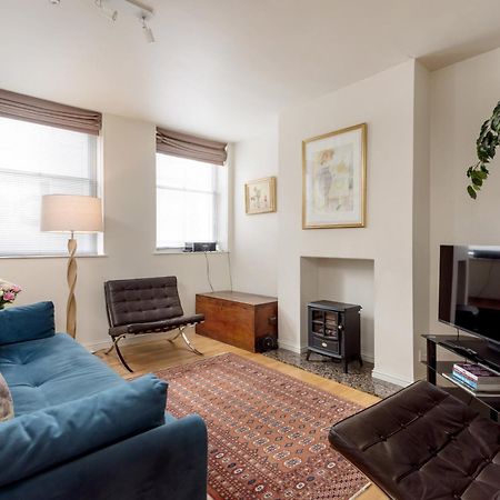Causewayside Apartment - The Edinburgh Address Buitenkant foto