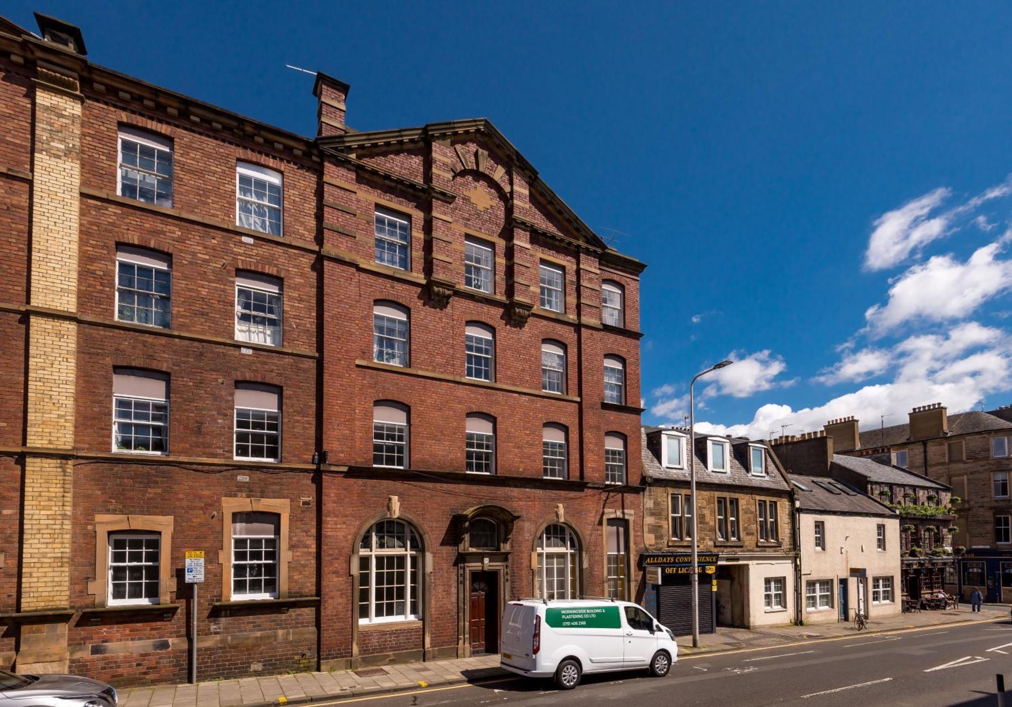 Causewayside Apartment - The Edinburgh Address Buitenkant foto